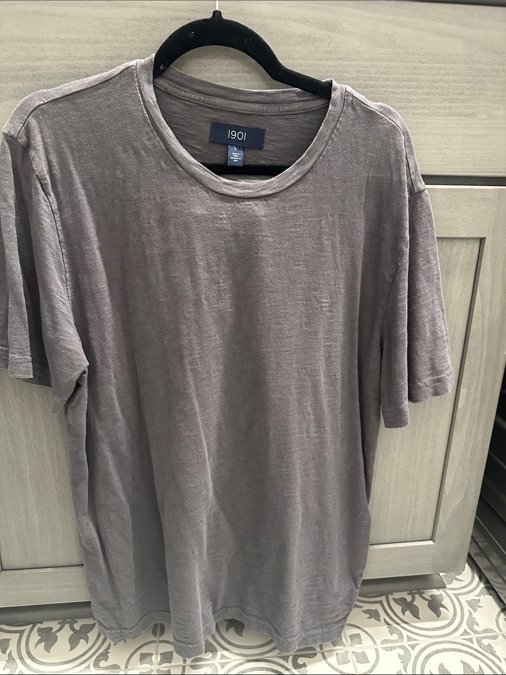 1901 Men's Faded Taupe Short-Sleeve Crew Tee